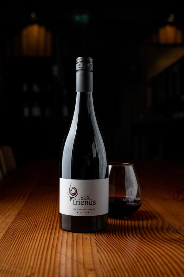 Six Friends Pinot Noir 2019